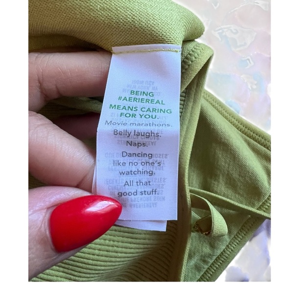 NWT Aerie Deep V-Neck Ribbed Bralette - Size Medium - Pistachio Green! - Picture 7 of 7